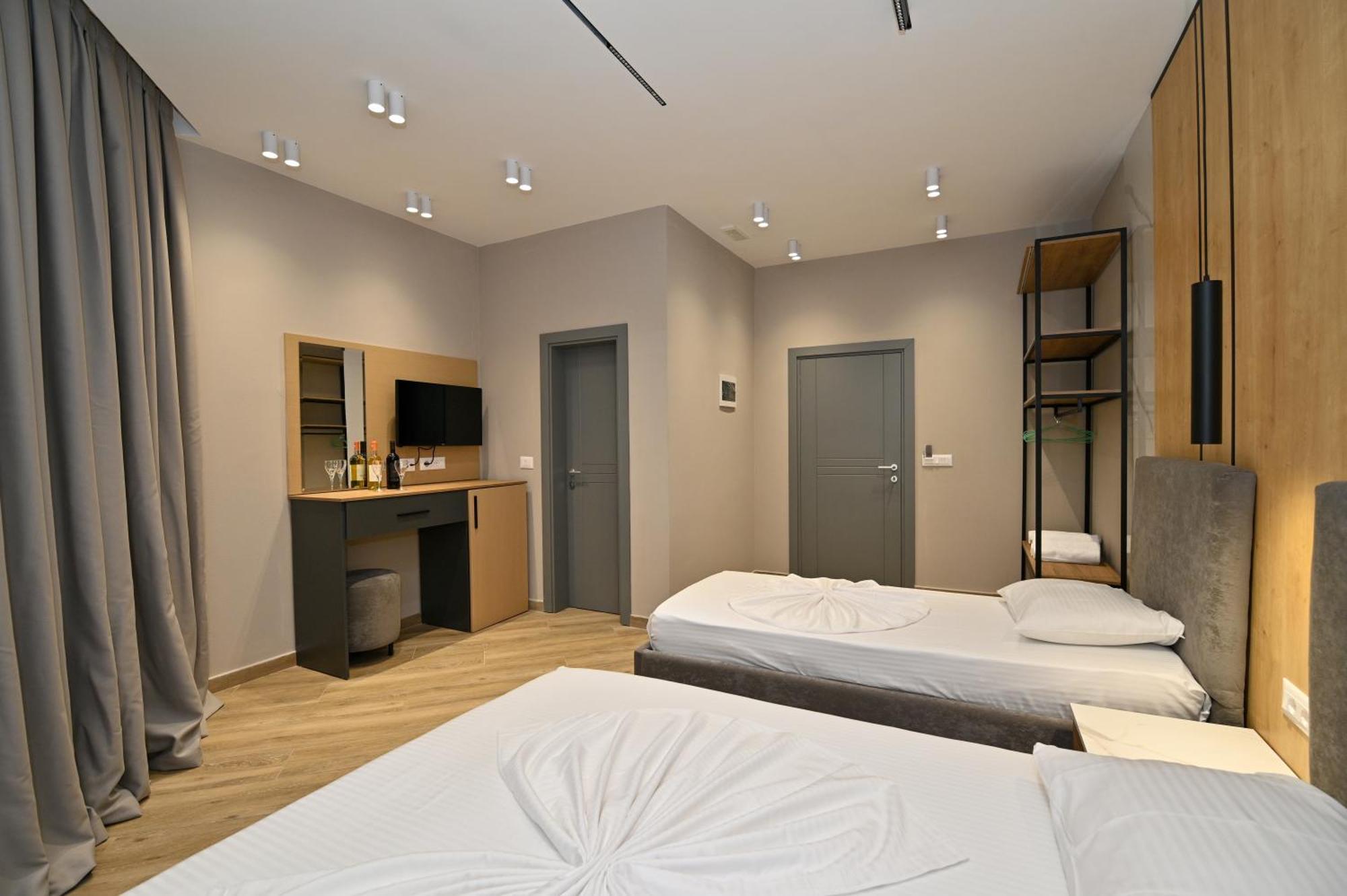 Monduro Hotel Durrës Quarto foto