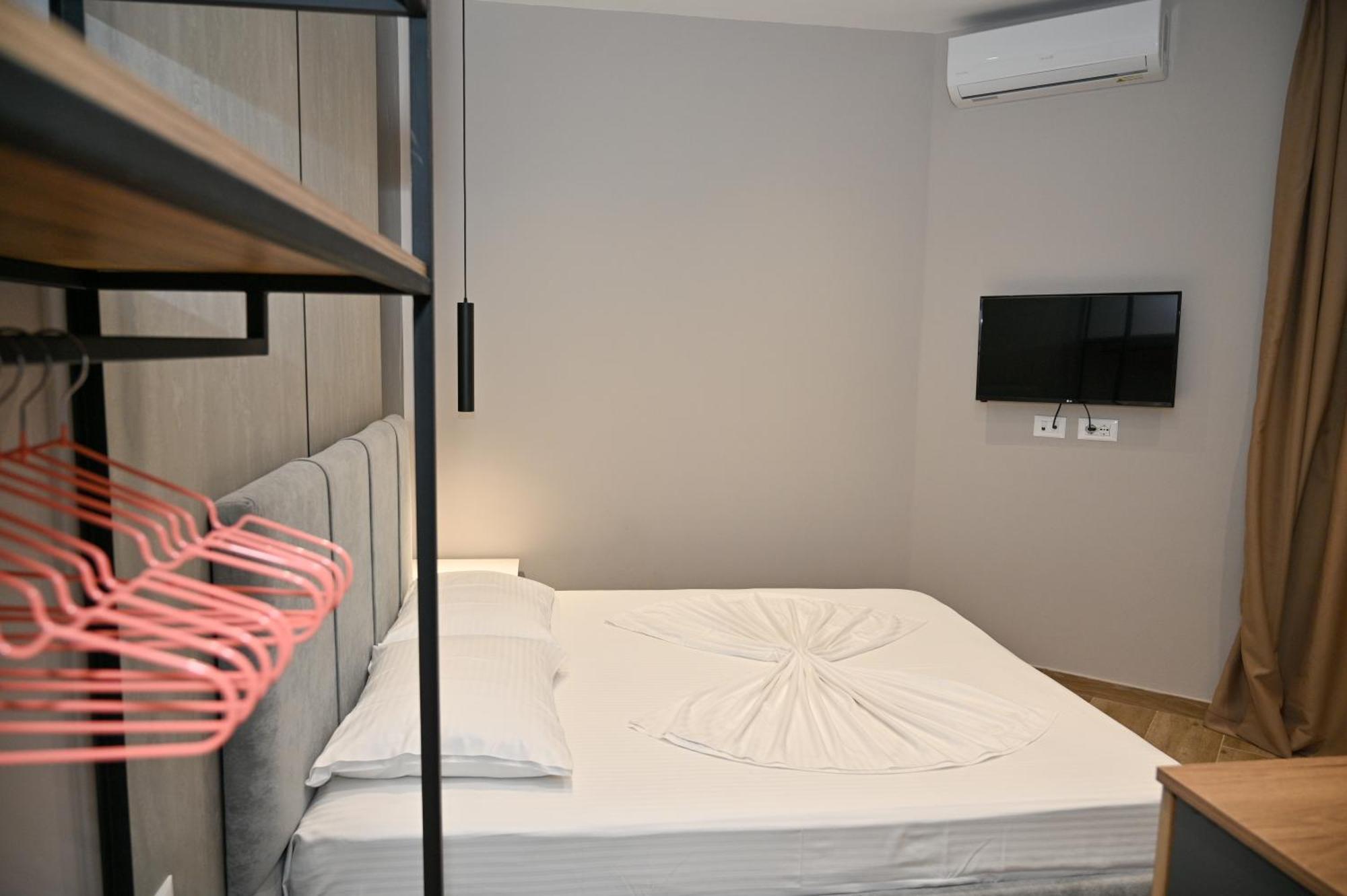 Monduro Hotel Durrës Quarto foto